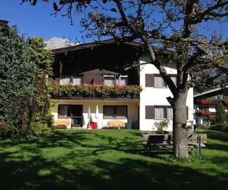 Haus Hager *