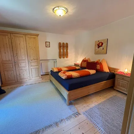 Haus Hager Apartment *